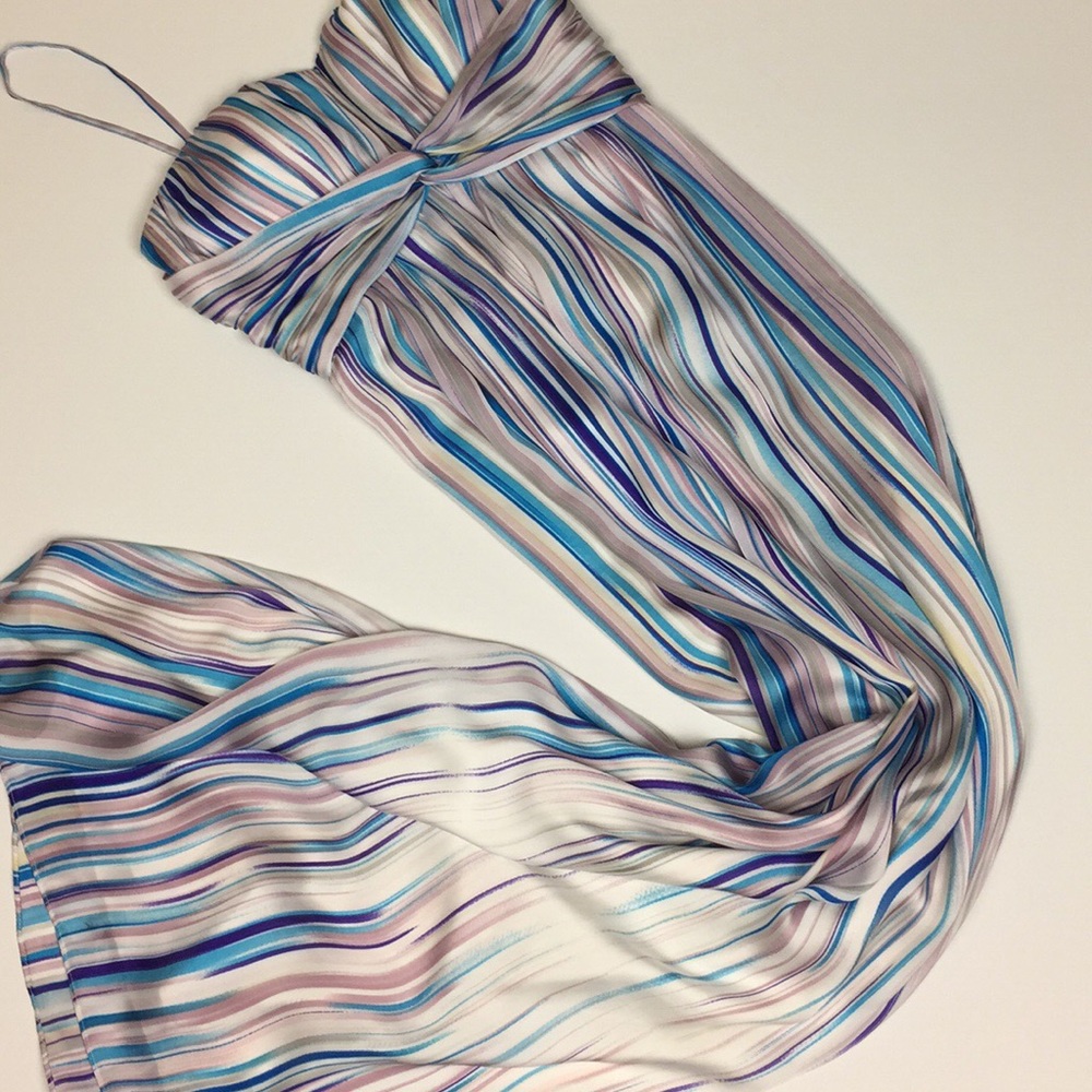 Gorgeous Jessica Simpson maxi dress